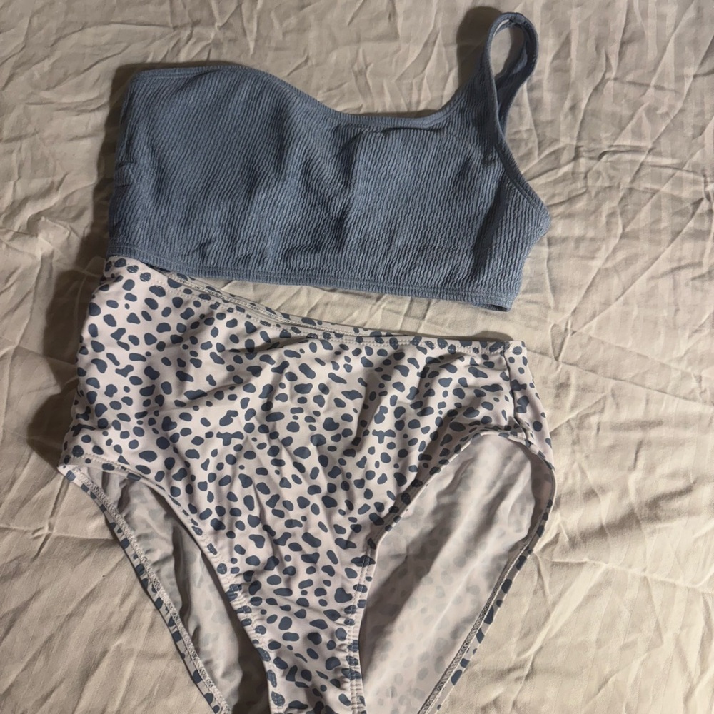 Blue and White Women's Intimate Set